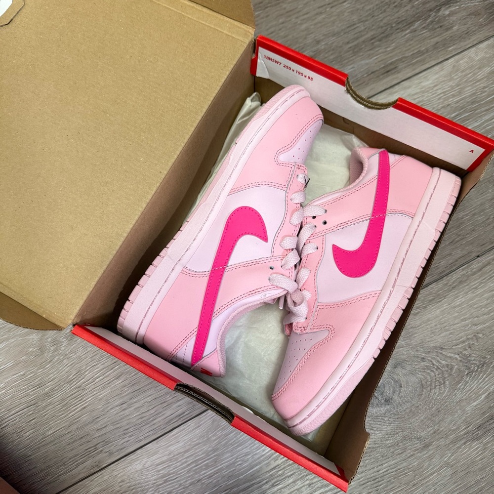 Triple Pink Nike Dunk Low